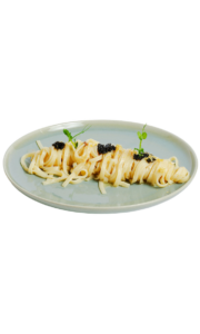 Tagliolino burro e alici di Sciacca con caviale di storione